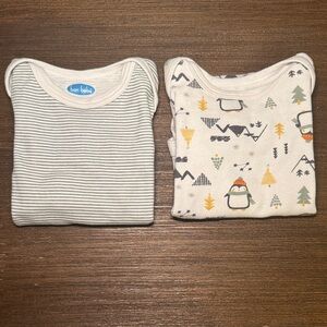 Pingüino/stripes onesies